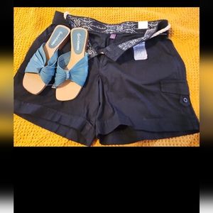 Gloria Vanderbilt set